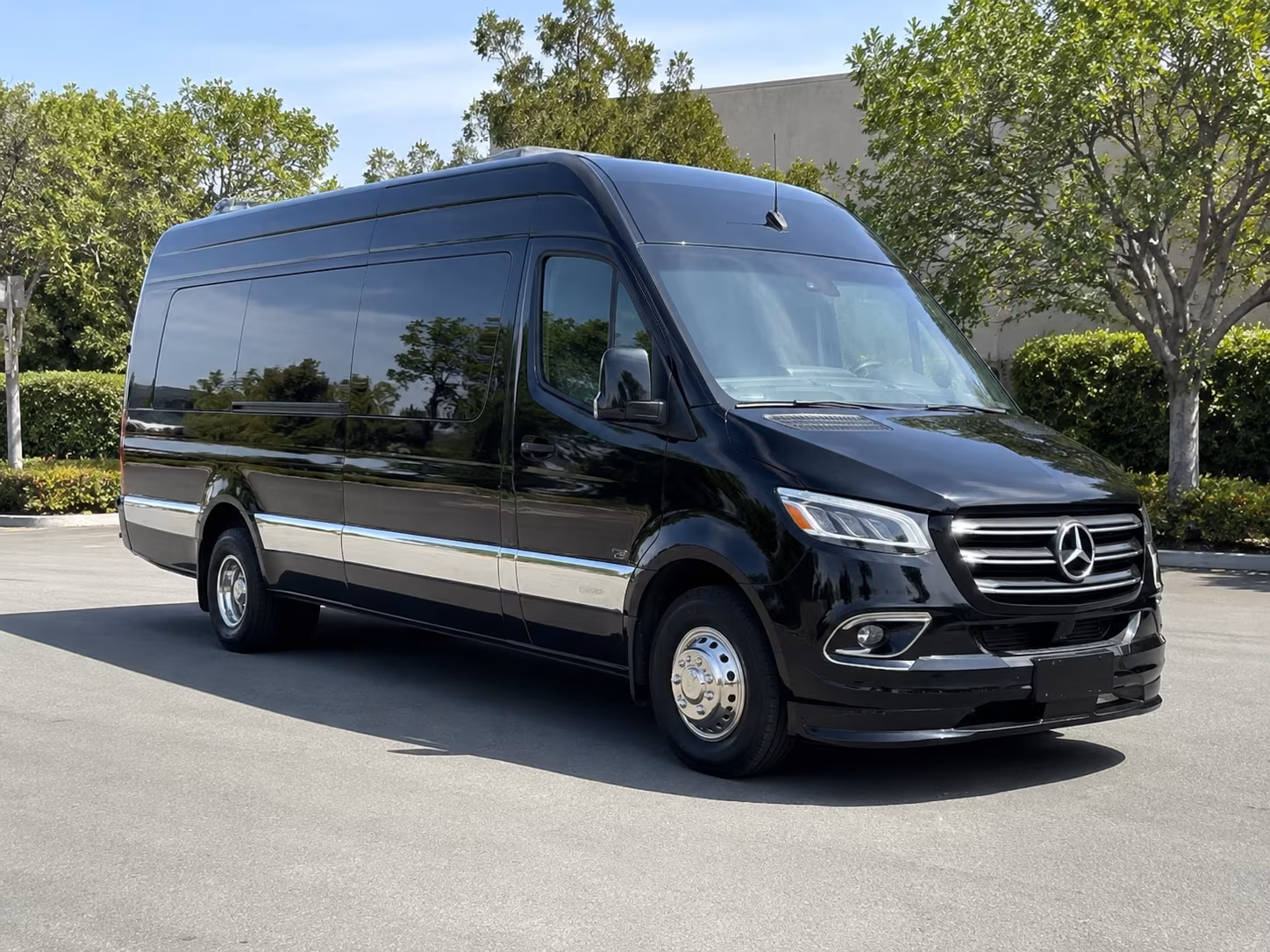 find the perfect transportation for your next corporate event 2
